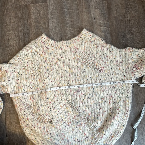 POL Distressed Speckled Confetti Knit Sweater size L - Picture 14 of 16